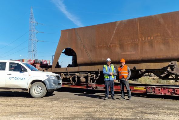 Endesa cede al Museo del Ferrocarril de Mora la Nova un vagón tolva de los utilizados en Andorra