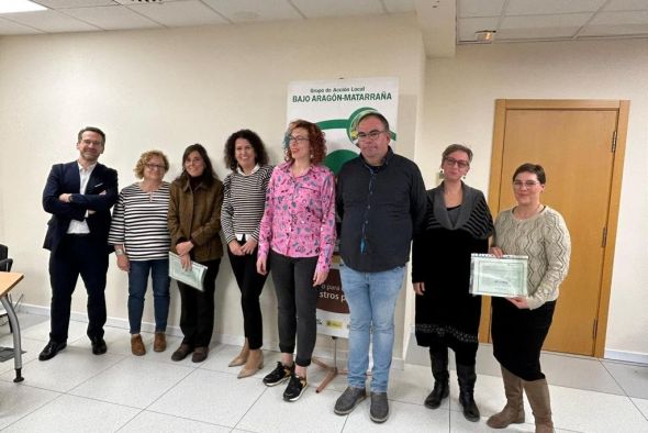 La jornada Tierra de Oportunidades de Omezyma y Caixa llena la sala de Torrevelilla