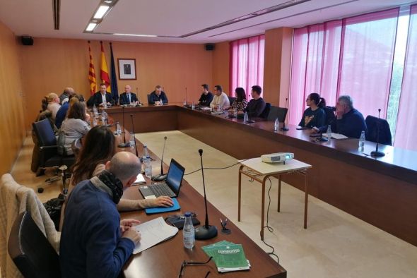 La falta de vivienda, empleo y servicios sanitarios, principales preocupaciones en la comarca de Cuencas Mineras