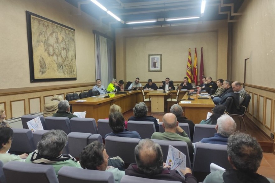 Los vecinos de Cantagallos muestran  su preocupación por las obras del vial de acceso al nuevo hospital de Alcañiz