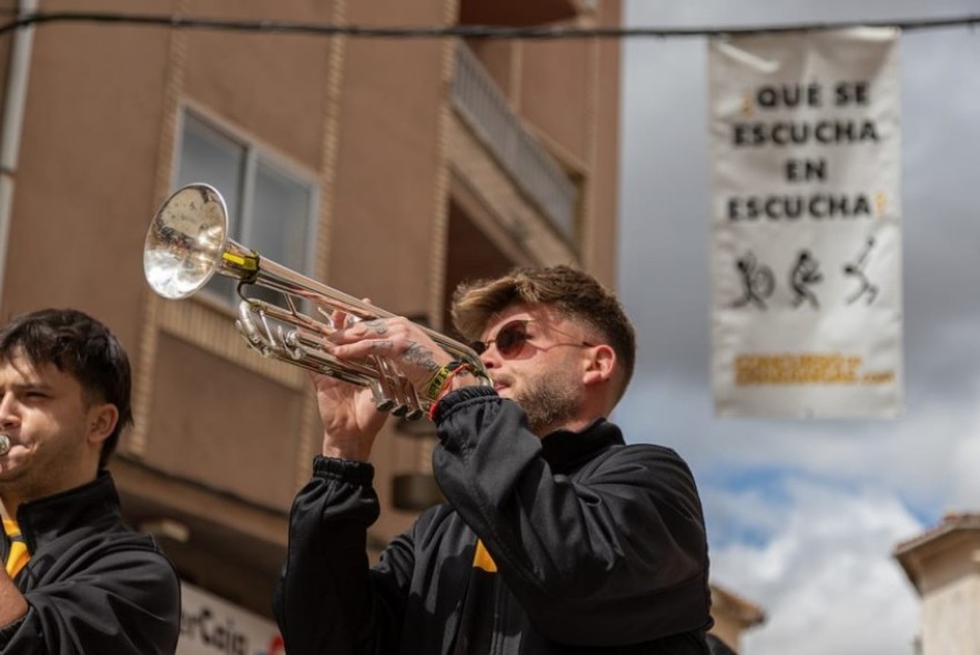 Escucha afea a Alcañiz que “replique”su concurso de charangas una semana antes