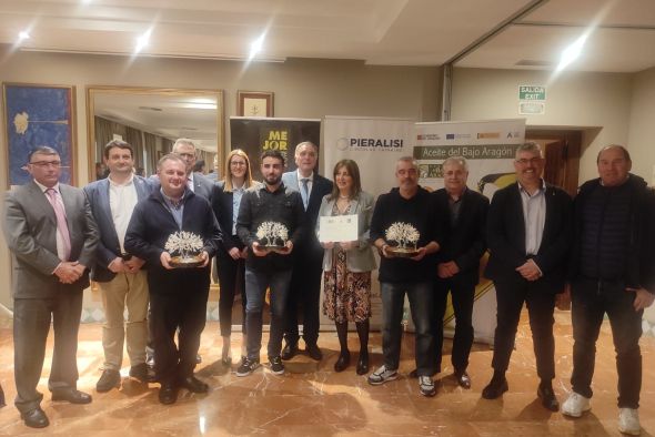 La asociación Apadrina un Olivo obtiene el primer Premio al Mejor Aceite de Oliva del Bajo Aragón