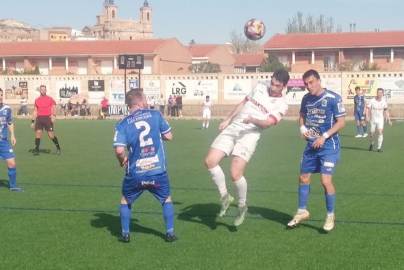 El Utrillas rasca un punto de Épila tras rozar el triunfo casi hasta el final