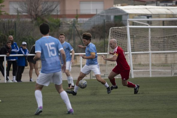 Cella y Alcañiz juegan para sí mismos, y para ayudarse el uno al otro