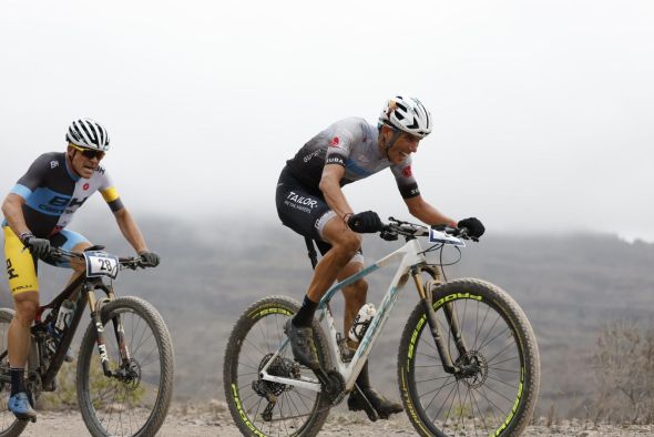 Roberto Bou concluye sexto al final en la Transgrancanaria Bike 2024