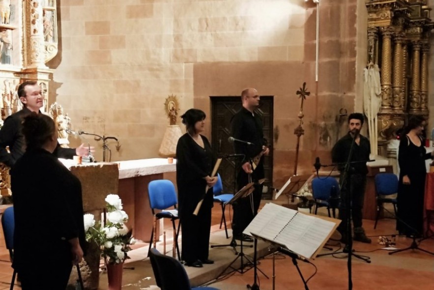Rodenas agasaja a Alfonso X con un festival de música y estrellas medieval