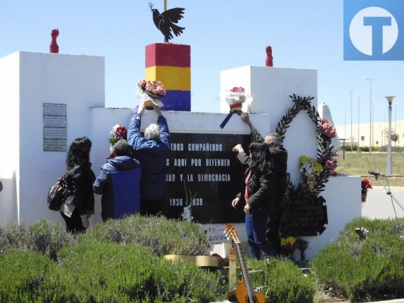Homenaje en los Pozos de Caudé con la esperanza en la nueva Ley de Memoria Democrática de Aragón