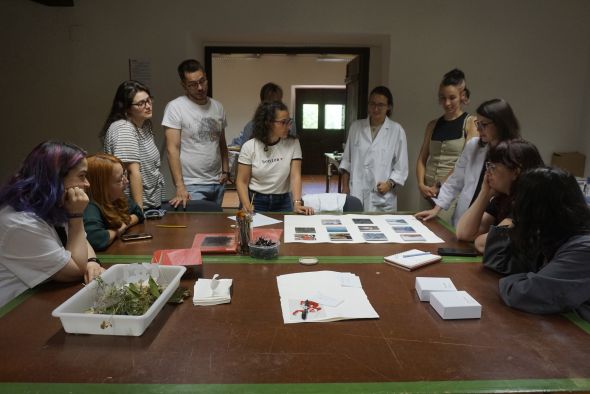 La restauración de fotografías se suma al elenco de cursos de Santa María