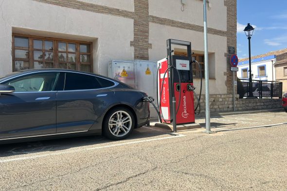 Azaila y Vinaceite cuentan con sendos cargadores para vehículos eléctricos