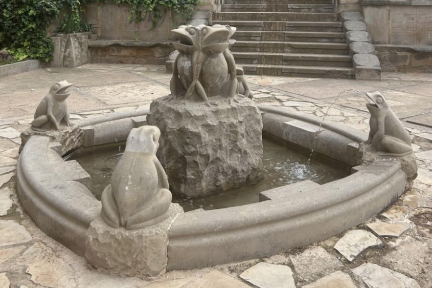 Finaliza la restauración de la fuente de las Ranetas, con planes futuros