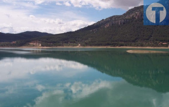 El Bergantes reclama a la CHE que centre el estudio de seguridad de la presa de Calanda en la pieza débil del sistema