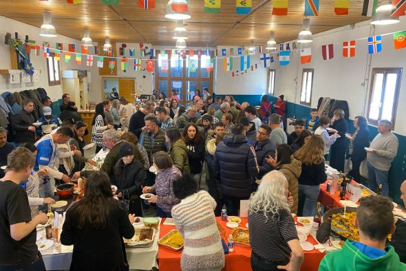 Perales del Alfambra apela al paladar en su  I Jornada Gastronómica de Convivencia