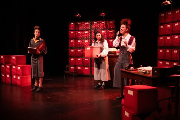 Los premios del teatro aragonés reconocen a Biribú Teatro como mejor proyecto revelación