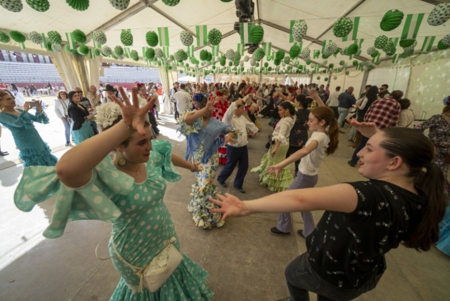 La Casa de Andalucía de Teruel apura las últimas horas antes del cierre de la Feria
