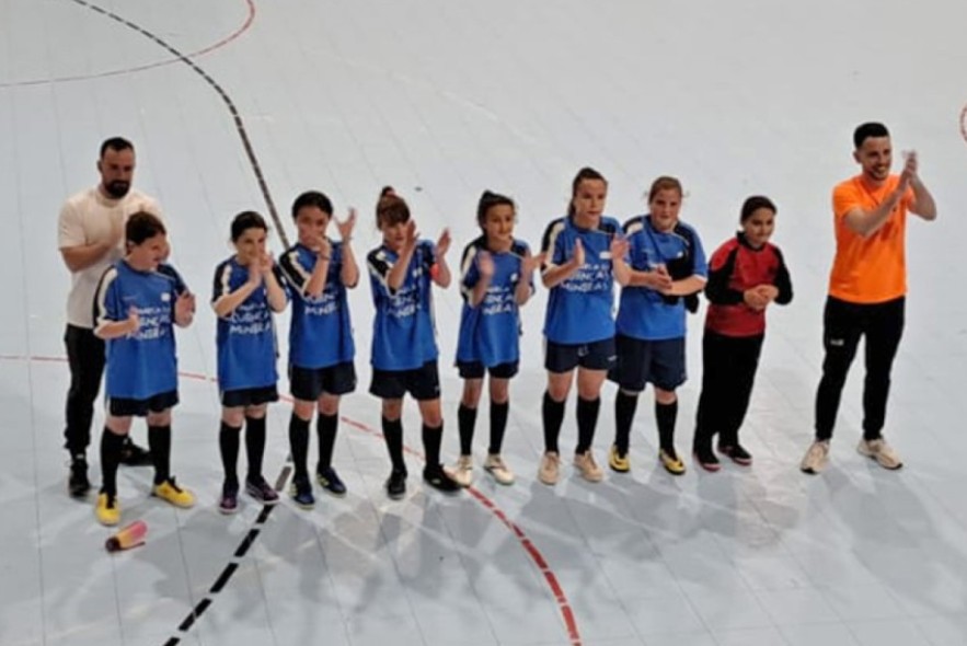 Las alevines de las Cuencas Mineras pasan a la final del autonómico de fútbol sala