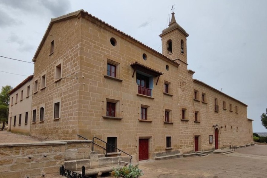 Alrededor de 200 folletos sobre diez siglos de historia del Santuario de Pueyos verán la luz