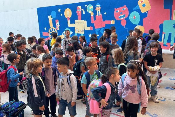 Tres centros de la provincia reciben más solicitudes que plazas de Infantil