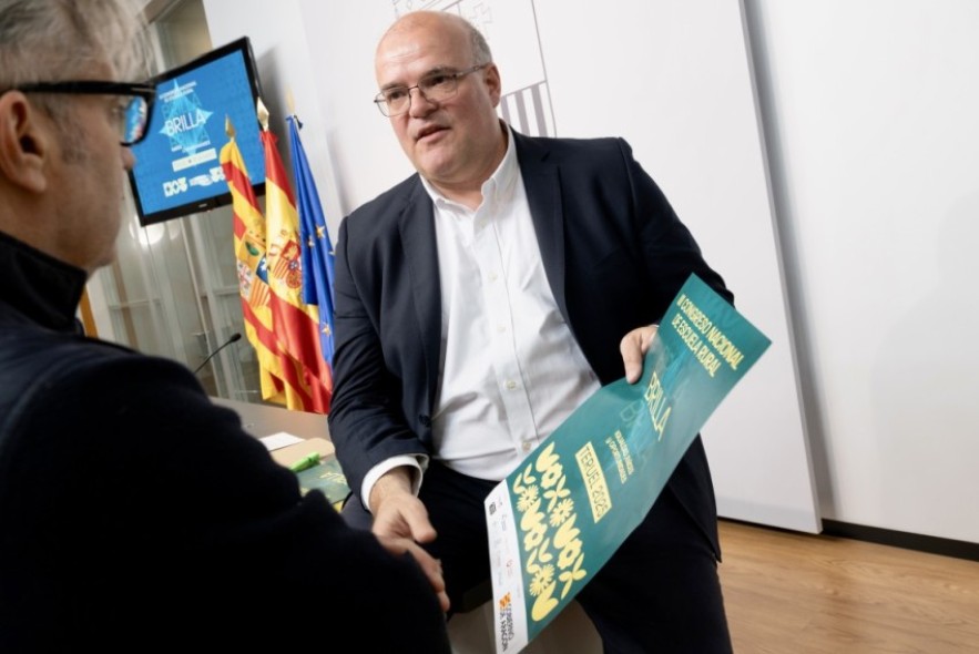 El tercer Congreso Nacional de Escuela Rural, que se celebra en Teruel, pondrá en valor su papel como motor de desarrollo, innovación y cohesión territorial