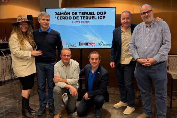 Industriales y ganaderos aprenden cómo mejorar el Jamón de Teruel