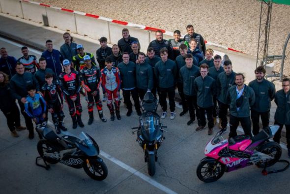 El máster en Ingeniería del Motorsport  pone a prueba a sus alumnos en Motorland
