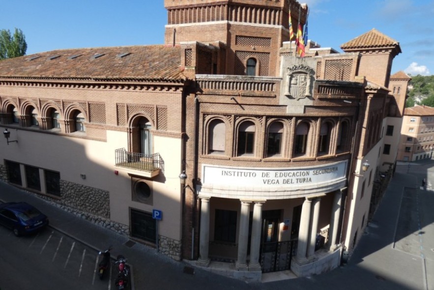 Los alumnos con circunstancias especiales podrán realizar el Bachillerato en tres cursos académicos a partir de septiembre en el IES Vega del Turia