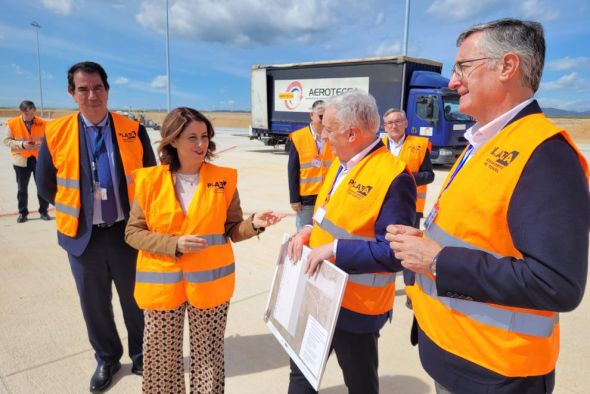 El Aeropuerto de Teruel  se ofrece como campo de entrenamiento en el hub de Defensa de Aragón