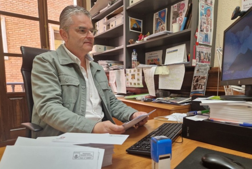 El Ayuntamiento de Teruel impulsa un censo comercial para interactuar con los establecimientos de la ciudad