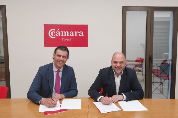 Los vecinos del medio rural de Teruel podrán retirar efectivo en los multiservicios