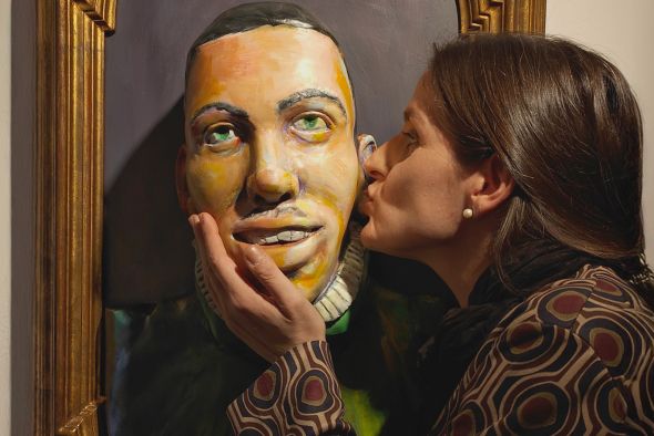 Marta Fresneda esculpe los ‘Rostros del otro’ para provocar una reflexión sobre integración