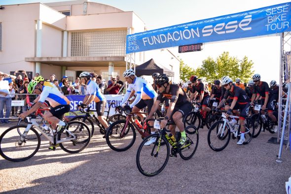 Más de 150 voluntarios hacen de nuevo posible la Sesé Bike Tour