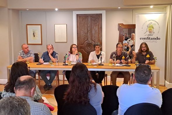 Desbroces pagados, mejores precios, tecnología y lana útil para que el pastoreo perviva