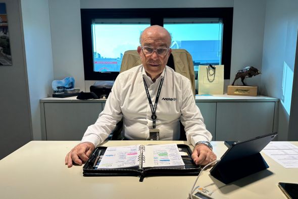 Carmelo Ezpeleta, ceo de Dorna: “Estamos hablando para que Alcañiz siga en el calendario de MotoGP en 2027”