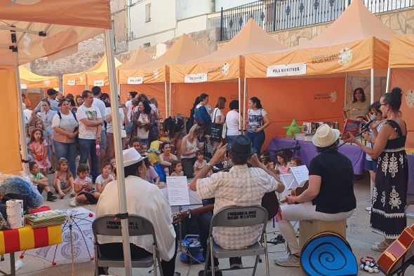 Jatiel celebrará su III Feria del Libro  con 40 autores y 19 expositores