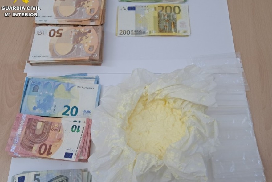 La Guardia Civil de Teruel detiene a una persona como presunta autora de un delito de tráfico de drogas en Alcañiz