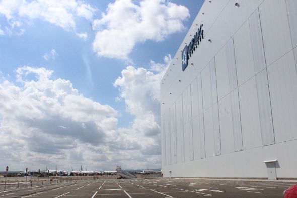 Tarmac Aragón traslada  sus oficinas al hangar doble del Aeropuerto