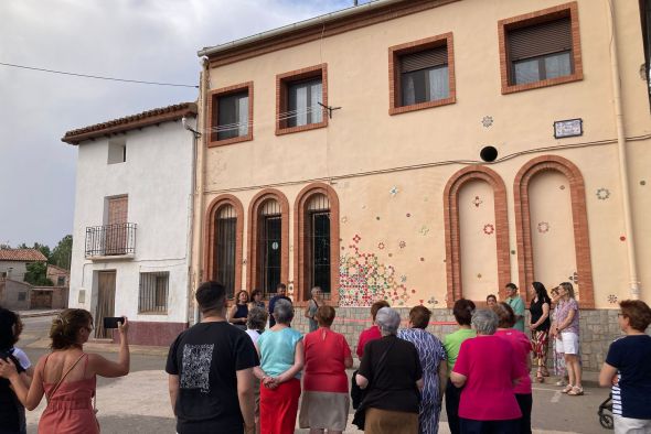 Acompañando-T reúne en Visiedo a las autoras del primer mural mudéjar del programa