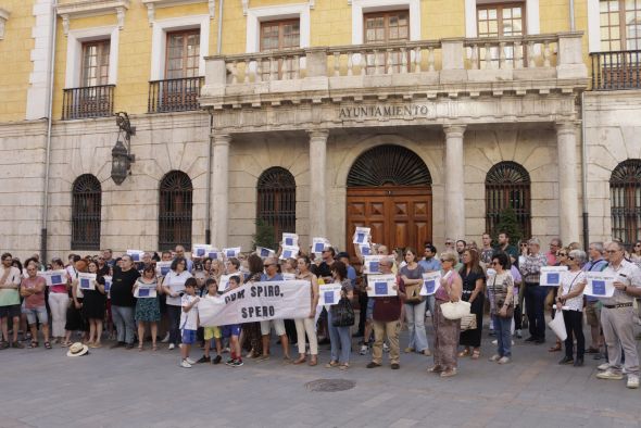 Los vecinos de San Francisco esperan todavía las ayudas directas de las administraciones