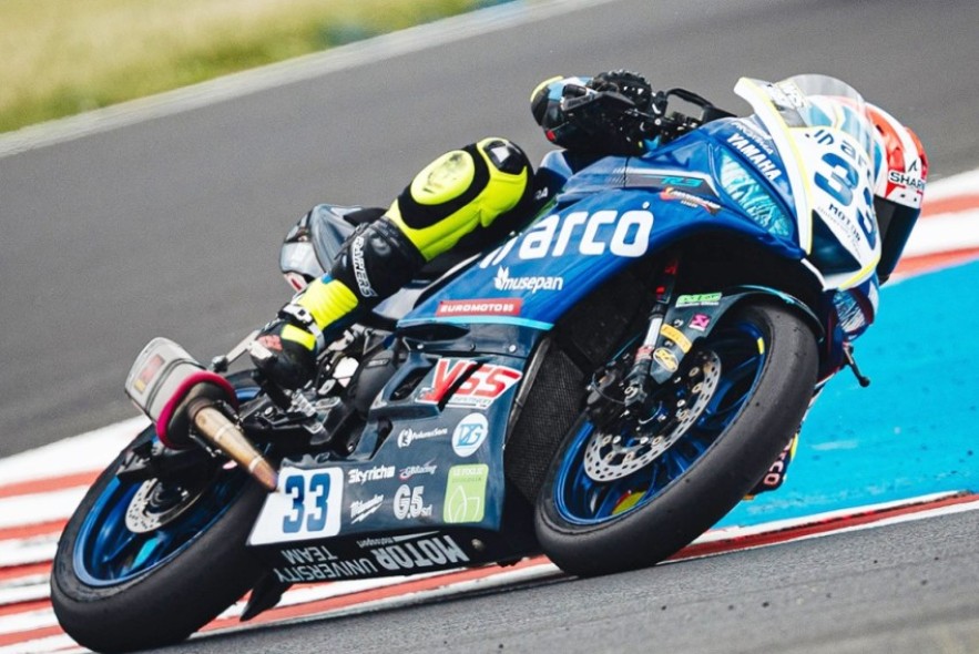 Difícil arranque en Misano con una 23ª posición en la primera carrera