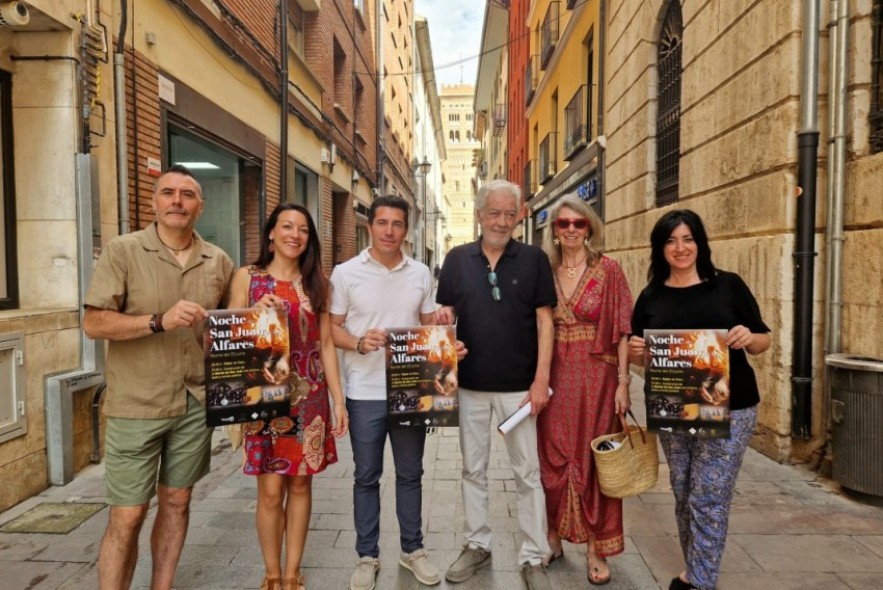 Teruel celebra la Noche de San Juan con música,  baile, poesía y queimada