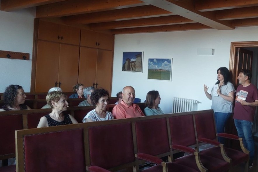 El proyecto de animación a la lectura 'Amor por la poesía, quien lo probó lo sabe' de la Comarca Comunidad de Teruel concluye con una buena acogida