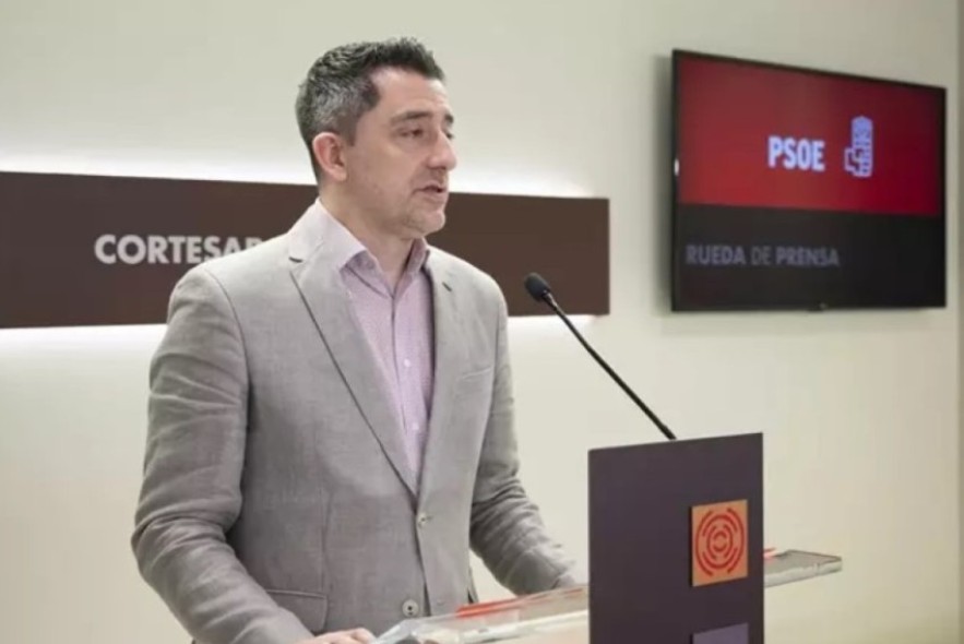 El PSOE pide al Gobierno de Azcón que rectifique ya con el cierre de camas en Teruel y adopte medidas urgentes frente a la falta de especialistas en la provincia