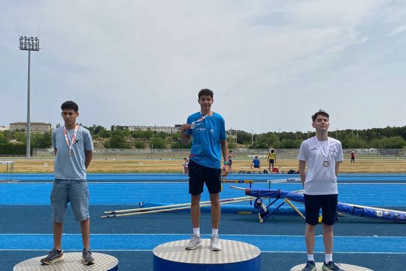 Buen papel turolense en  los certámenes regionales de atletismo