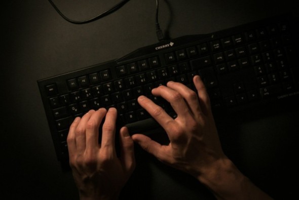 Descubre el top 3 de las empresas líderes en limpieza de reputación online y crisis de comunicación