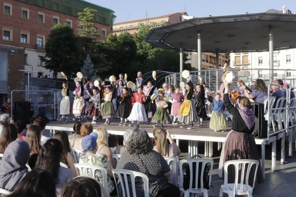 Ciudad de Los Amantes muestra en la Glorieta el trabajo de todo un curso