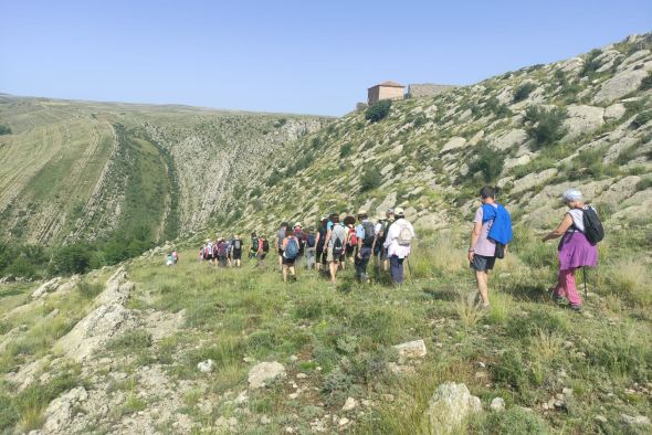 Aguilar muestra su patrimonio natural y cultural con una ruta