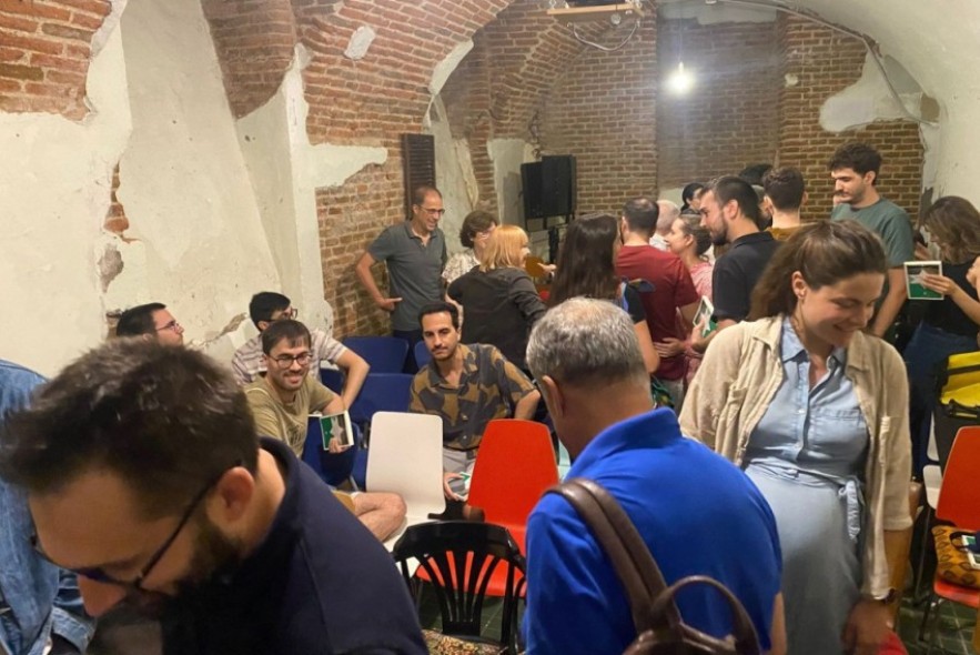 ‘Plástico y agua’,  de Alfonso Portabales,  se presentó en Madrid