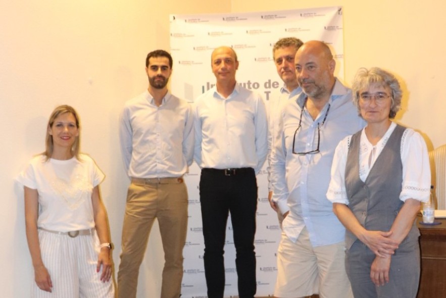 El IET abre el debate  de las energías renovables y propone el consenso