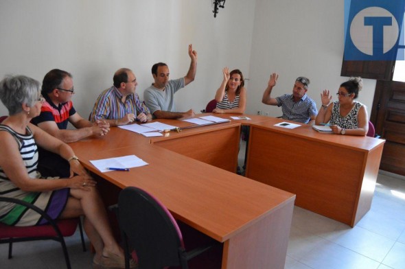 Javier García (PSOE) ya es alcalde de Castelserás