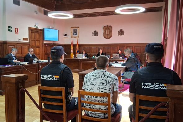 Suspendido el juicio por el homicidio imprudente por una cuestión procesal