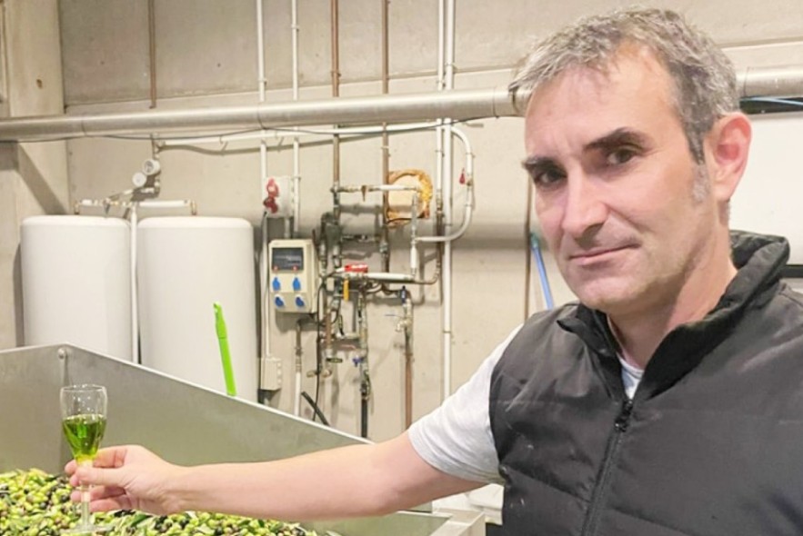 Javier Sánchez, maestro de almazara y catador: “En el sector del aceite nos  falta creernos que tenemos un producto atractivo para el turista”